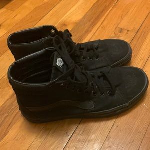 Vans Sk8 Hi black/black men’s 7 / women’s 8.5